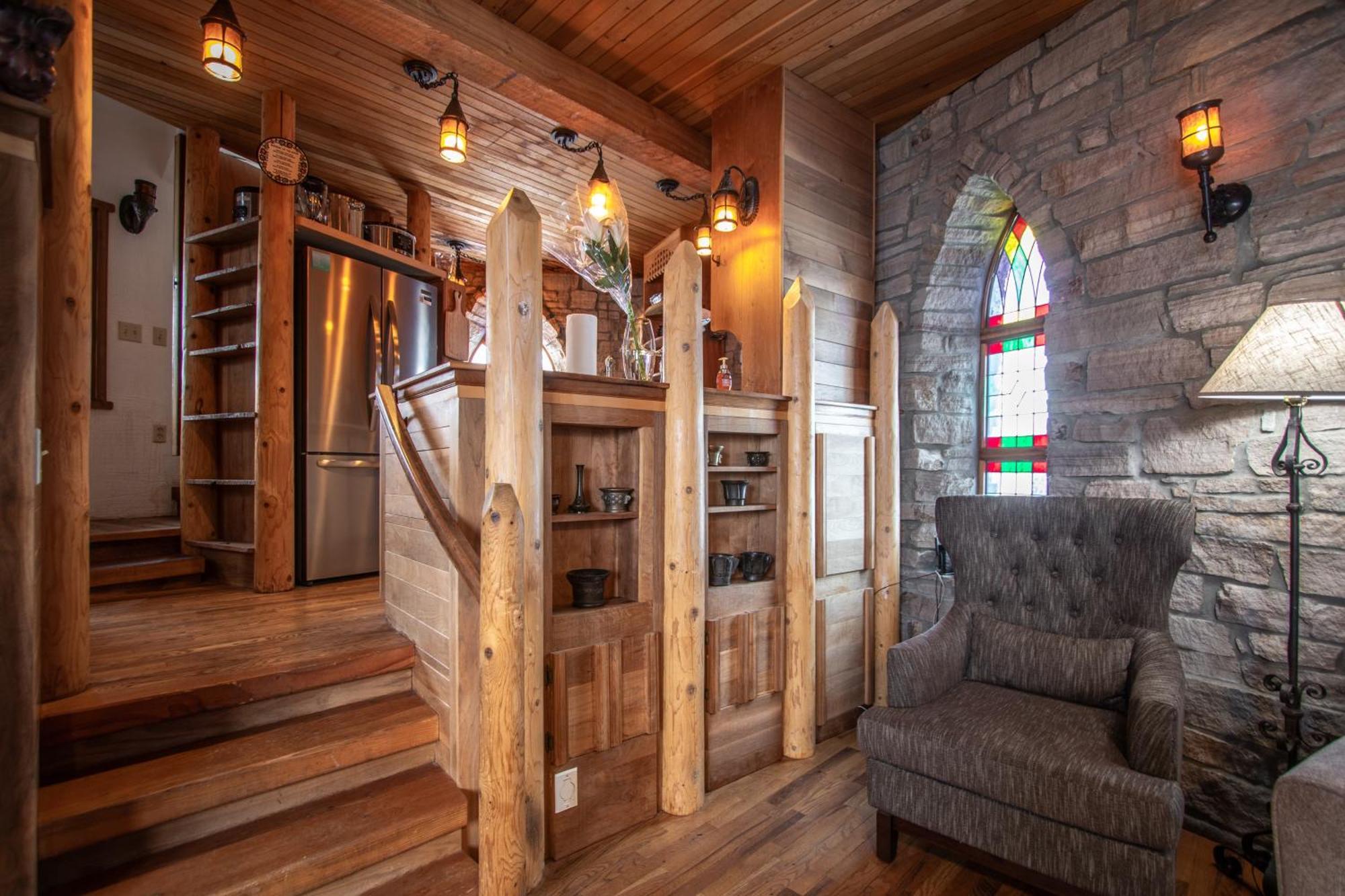 Schweitzer Castle Villa Sandpoint Exterior photo